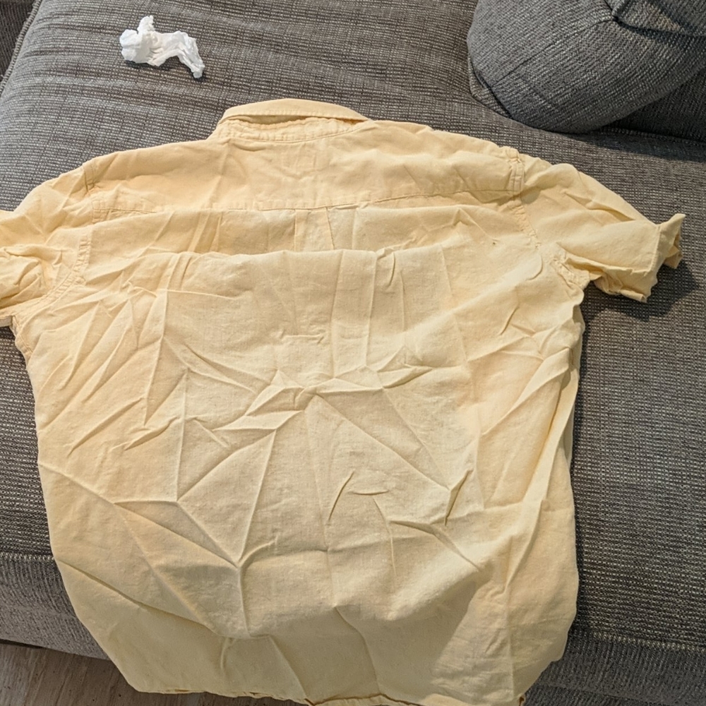 Button down - Picture 2 of 2